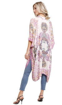 BEAUTIFUL PATTERNED KIMONOS