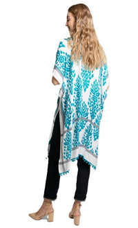 BEAUTIFUL PATTERNED KIMONOS