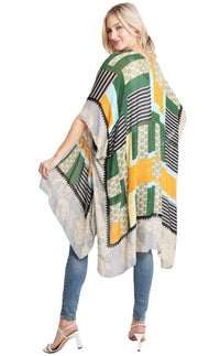 BEAUTIFUL PATTERNED KIMONOS
