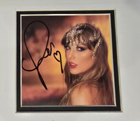 TAYLOR SWIFT SIGNED CD COLLAGE